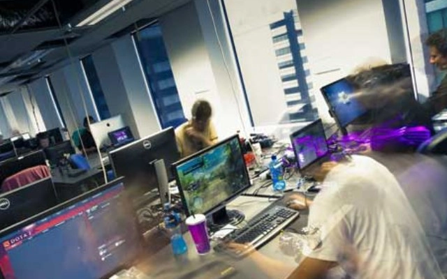 beberapa fasilitas kuliah di media design school, new zealand