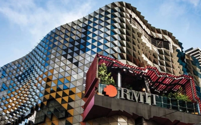 informasi tentang universitas rmit melbourne