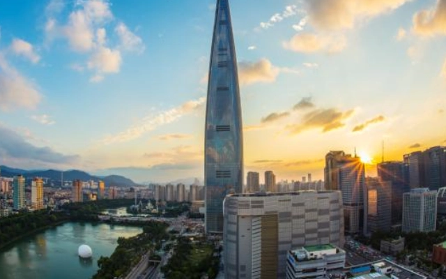 jumlah universitas di korea selatan terbaik