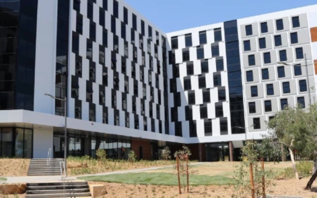 pilihan courses di university of canberra