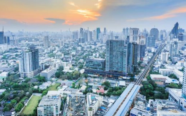 rekomendasi kampus terbaik untuk kuliah di bangkok