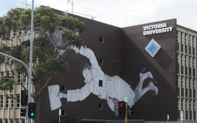 yuk, cari tahu lebih banyak tentang victoria university footscray park campus
