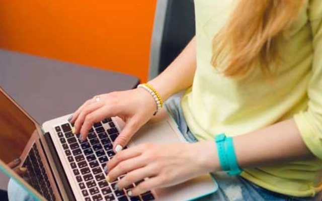 cara daftar kuliah di european language center, belgium