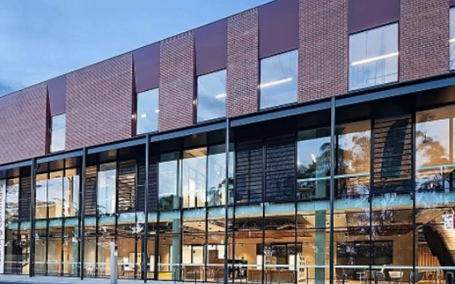 daftar komunitas untuk charles sturt university student