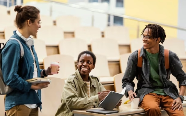 fasilitas kuliah di european language center, belgium