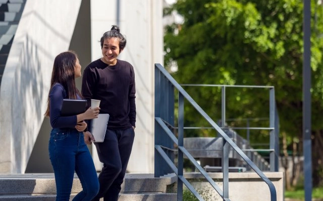 informasi lengkap akomodasi kuliah di hotel institute montreux