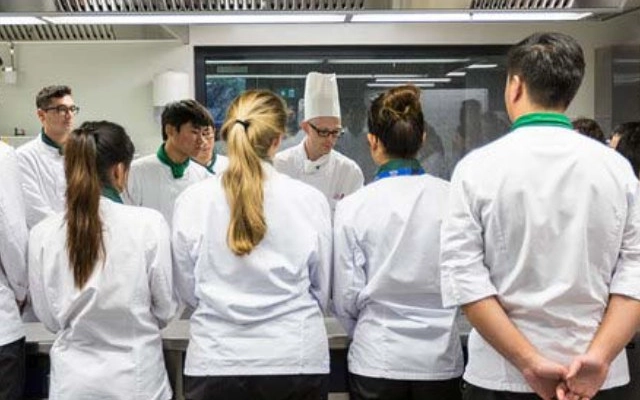 jadwal masuk (intake) kuliah di culinary arts academy switzerland