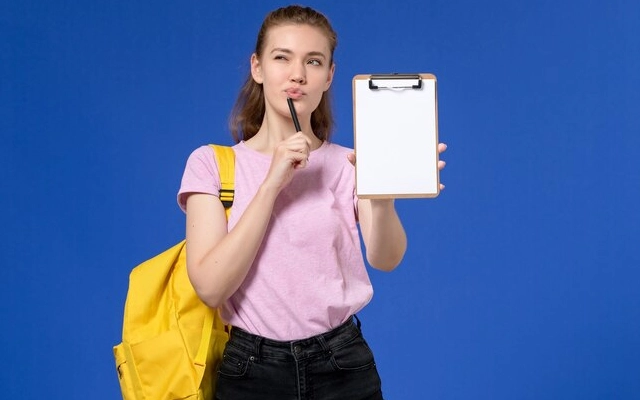 jadwal masuk kuliah di business & hotel management school