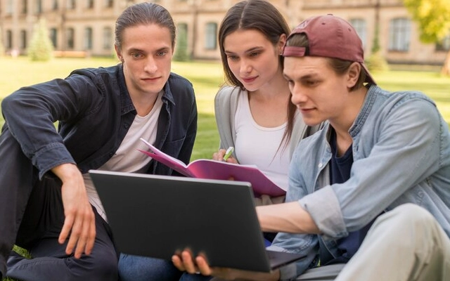 kampus terbaik jurusan marketing di australia