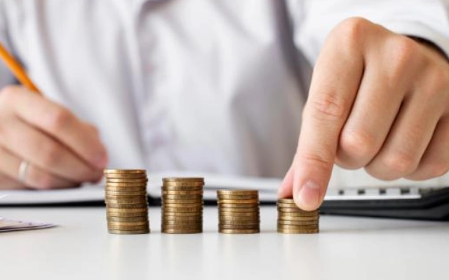 kisaran biaya pendidikan dan biaya lainnya di deakin university