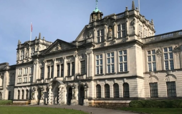 penuhi syarat cardiff university ielts requirements untuk mendaftar