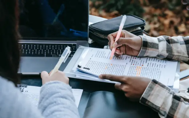 syarat masuk kuliah di william blue college of hospitality management