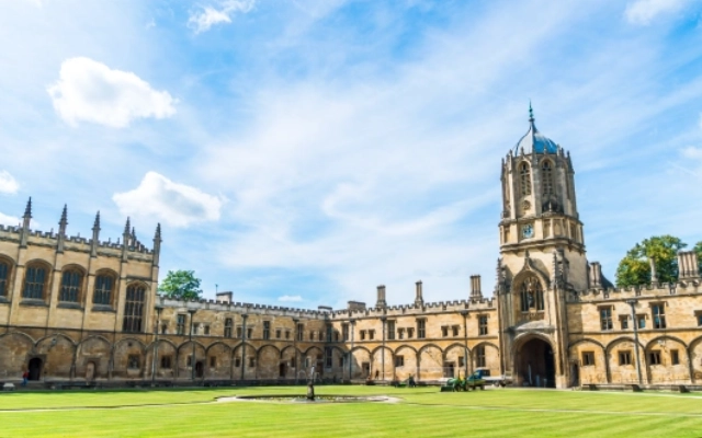fakultas terbaik di university of queensland