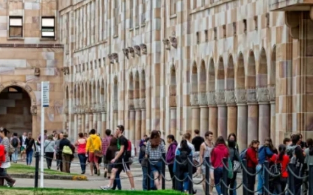 seputar university of queensland requirement pascasarjana