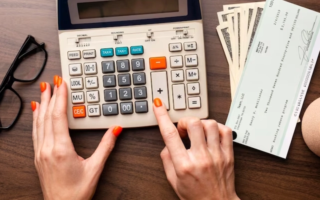 update kisaran biaya kuliah di bhms swiss