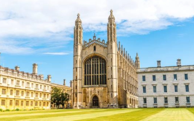 daftar pilihan universitas di manchester inggris