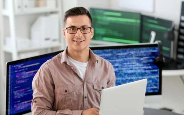 tertarik kuliah di university of nottingham software engineering simak ini dulu yuk