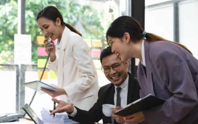 lulusan jurusan manajemen bisnis di luar negeri, ini prospek kerjanya