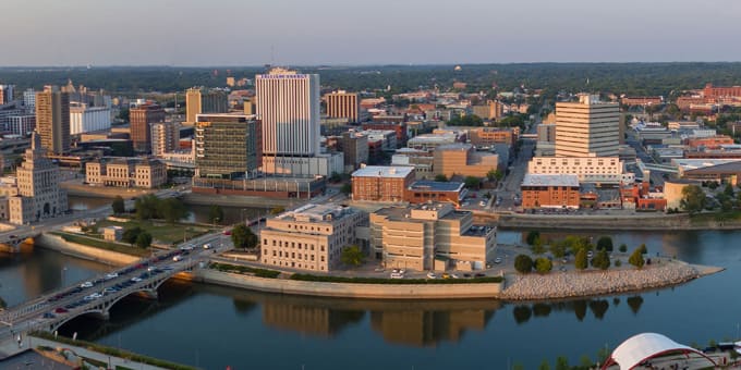 Gambar Ilustrasi Cedar-Rapids, AS