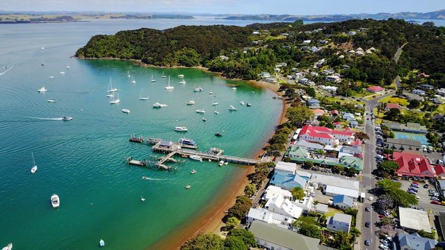 Northland merupakan salah satu kota di New Zealand yang dapat kamu jadikan sebagai destinasi kuliah. Temukan daftar kampusnya di sini!