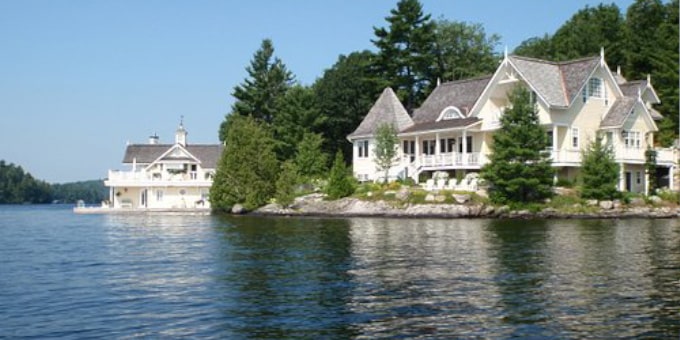 Kuliah di Rosseau, Kanada - ICAN Education Consultant