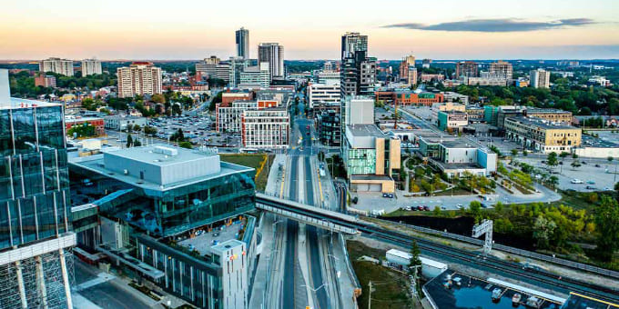 Kuliah di Waterloo, Kanada - ICAN Education Consultant