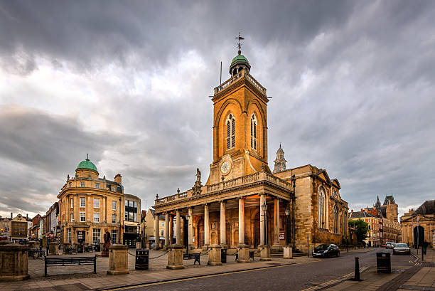 Northampton merupakan salah satu kota di inggris yang dapat kamu jadikan sebagai destinasi kuliah. Temukan daftar kampusnya di sini!