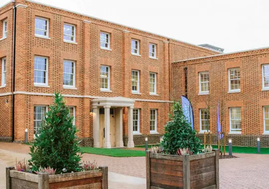 University of Buckingham - jurusan digital marketing di inggris