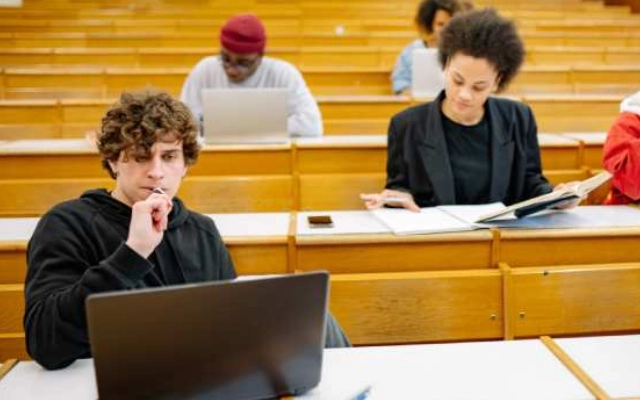 daftar universitas terbaik jurusan ilmu politik di singapura