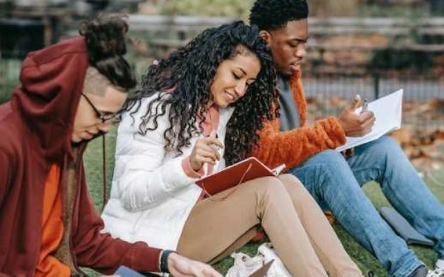 tentang kuliah bisnis di reliance college malaysia