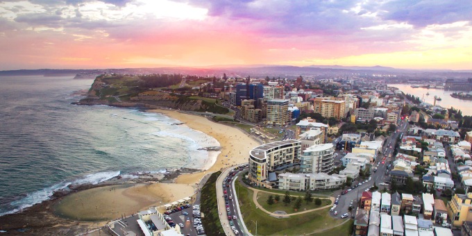 Callaghan merupakan salah satu kota di Australia yang dapat kamu jadikan sebagai destinasi kuliah. Temukan daftar kampusnya di sini!