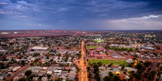 Kalgoorlie merupakan salah satu kota di Australia yang dapat kamu jadikan sebagai destinasi kuliah. Temukan daftar kampusnya di sini!