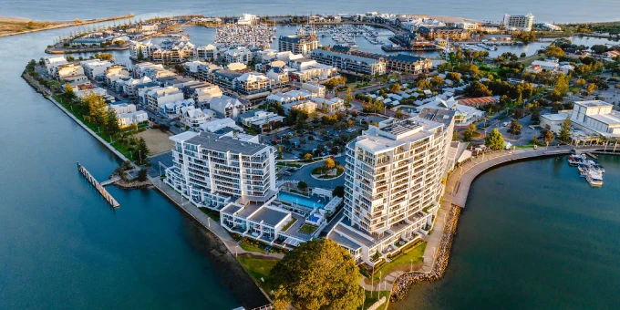 Mandurah merupakan salah satu kota di Australia yang dapat kamu jadikan sebagai destinasi kuliah. Temukan daftar kampusnya di sini!