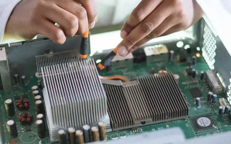 10 Kampus Terbaik versi QS World University Ranking Electrical Engineering