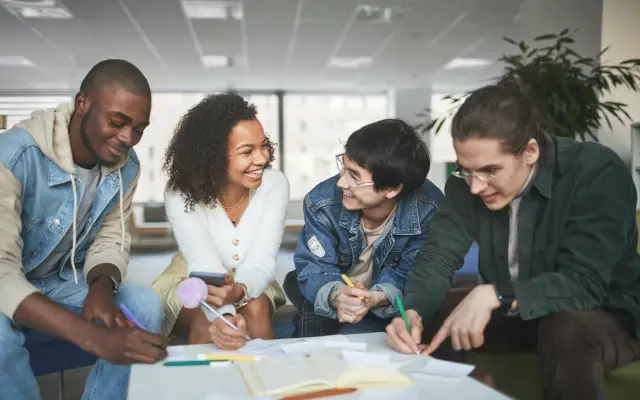 3 Kampus dengan Jurusan DKV di Singapura