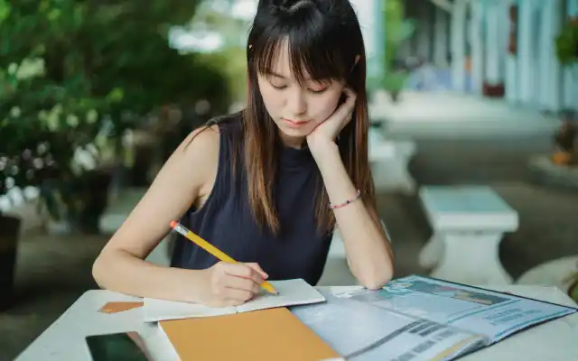 Informasi Biaya Kuliah di NUS Singapura Terbaru