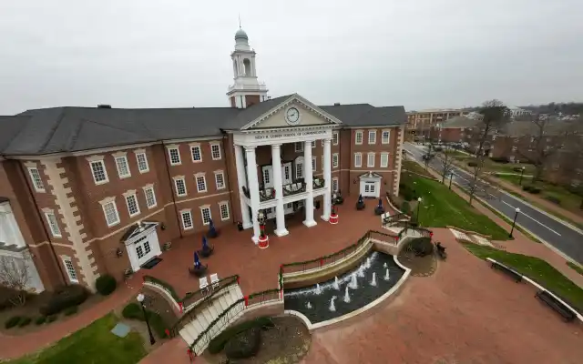 Universitas Swasta Terbaik Di Dunia