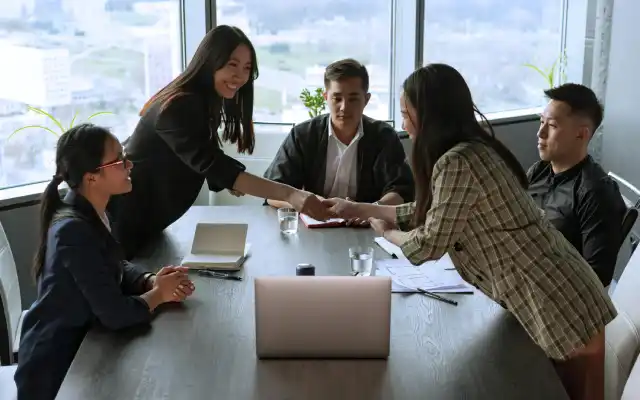 Alasan Memilih Administrasi Publik Di Luar Negeri