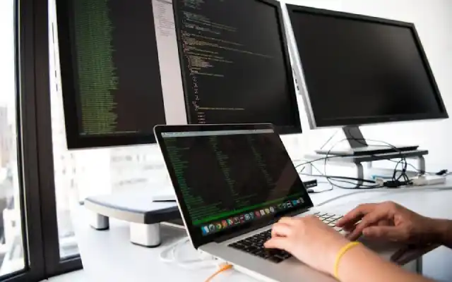 Computer Engineering Vs Computer Science, Ini 5 Perbedaannya