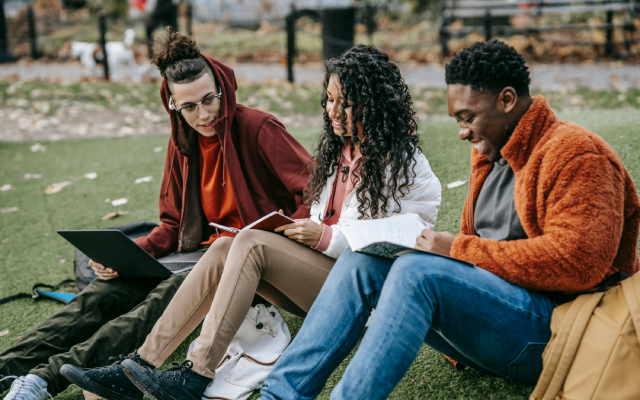 Kuliah di Luar Negeri