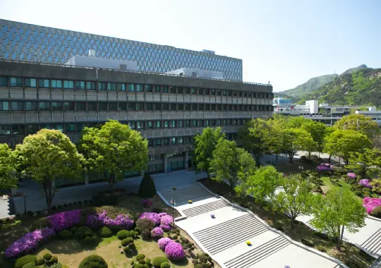 Seoul National University - universitas akting di korea
