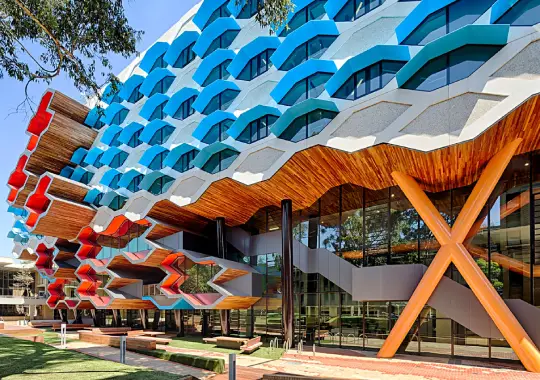 La Trobe University, Australia - kuliah s2 di australia yang murah