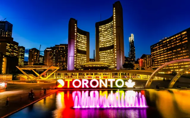 Tempat Wisata Terbaik di Toronto Kanada yang Bisa Dikunjungi Mahasiswa