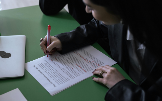 Superlative Degree dalam Bahasa Inggris: Definisi, Aturan dan Contoh Kalimat