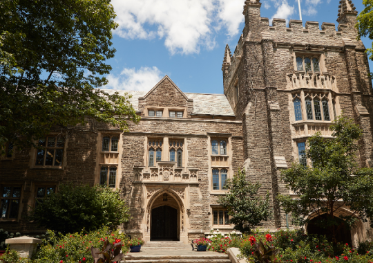 McMaster University - universitas di kanada