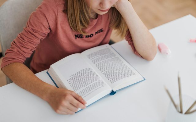 Perbedaan Penggunaan Worth it, Worthy, dan Worth dalam Bahasa Inggris