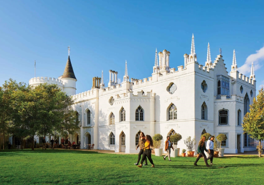 St. Mary's University Twickenham - sekolah bola di Inggris