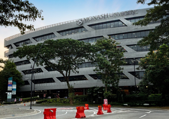 Monash University, Indonesia - universitas Australia di Indonesia