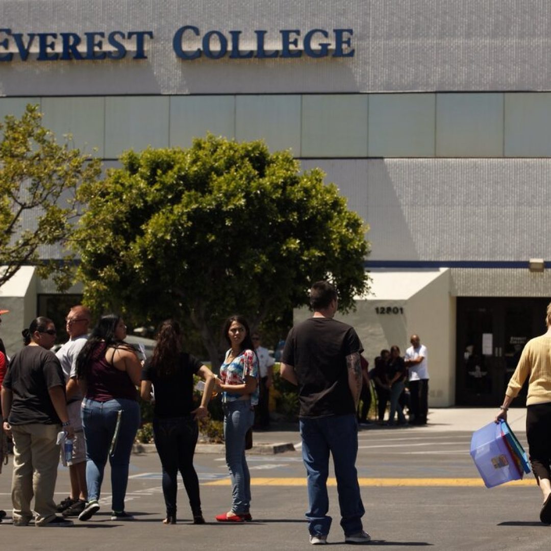 foto everest college usa