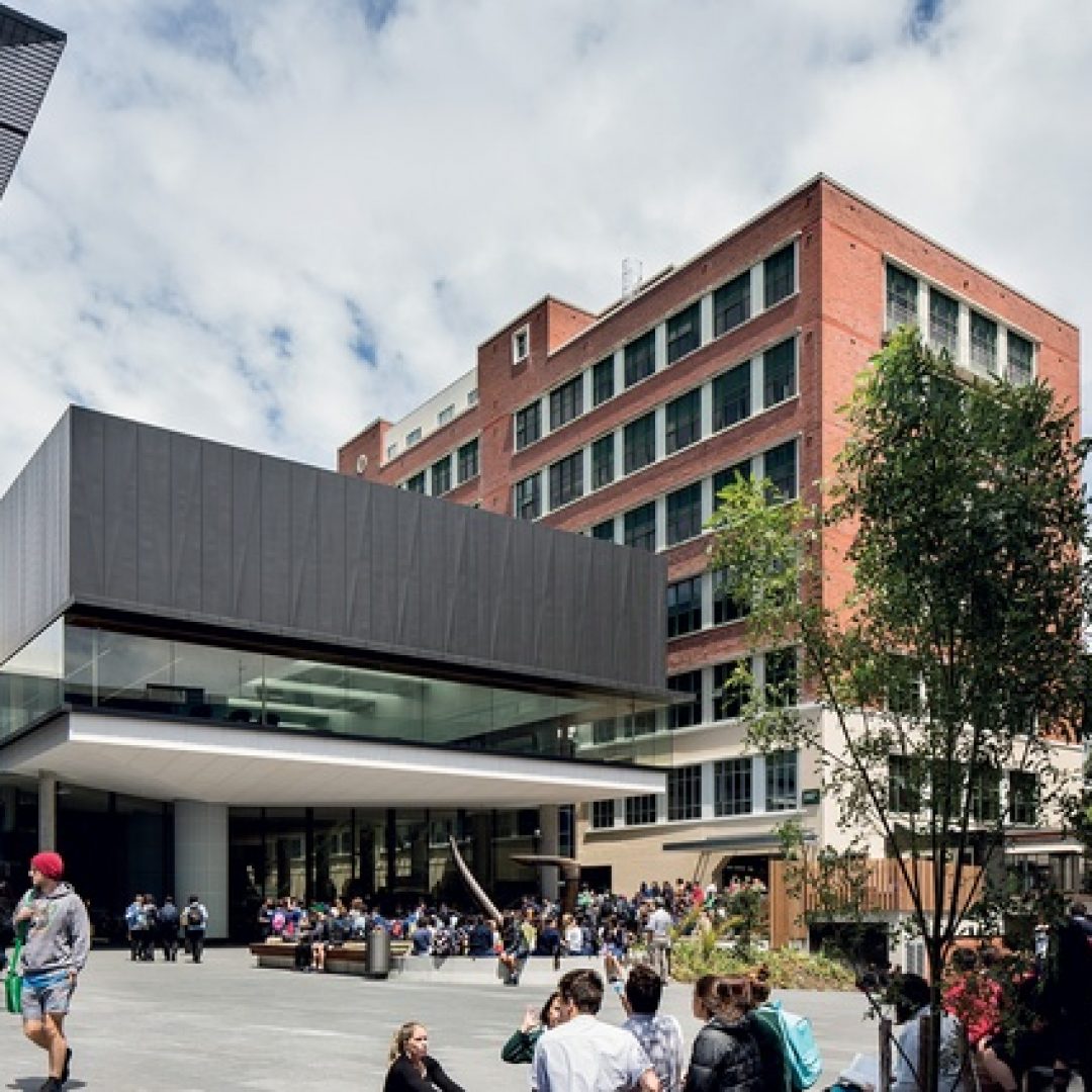 04db9ba999f7fa832087e60c195c7885